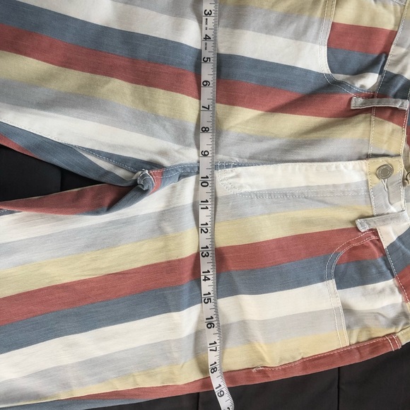 Stripped Flare Jeans - Picture 7 of 8